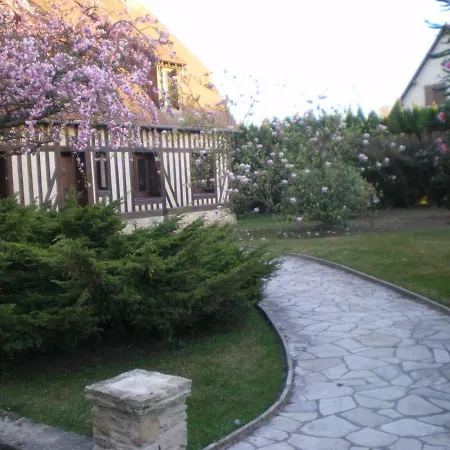Maison De Style Normand * Équemauville