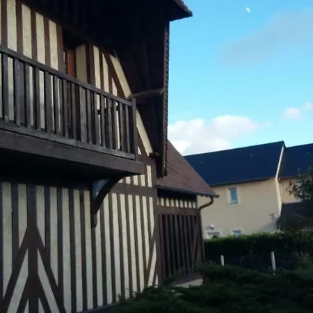 Maison De Style Normand Vakantiehuis Équemauville