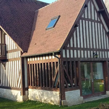 Nyaraló Maison De Style Normand