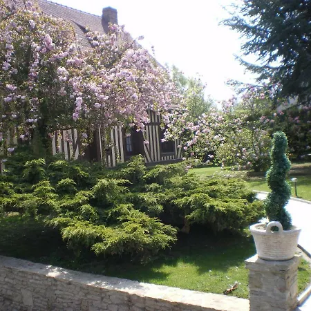 Nyaraló Maison De Style Normand